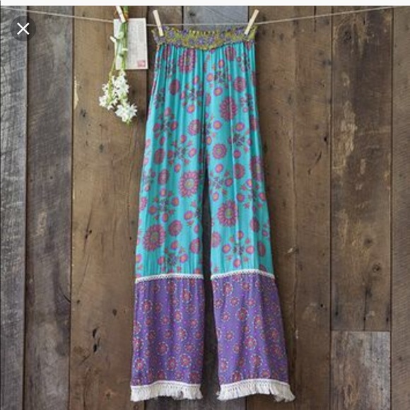 NATURAL LIFE Pants - NWOT Natural Life Lounge Pants